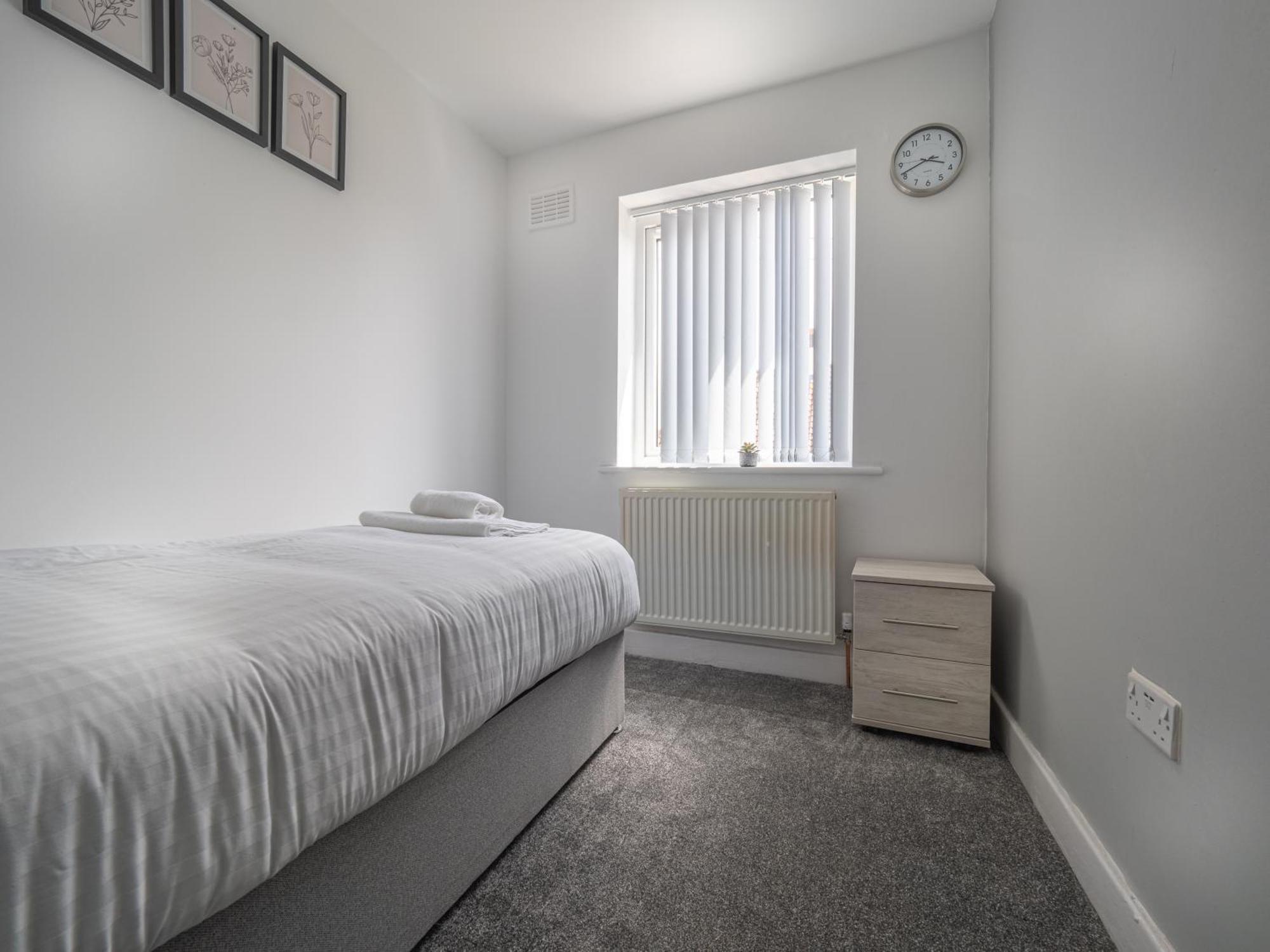 3Br Haven Retreat In Wallasey With Free Street Parking المظهر الخارجي الصورة