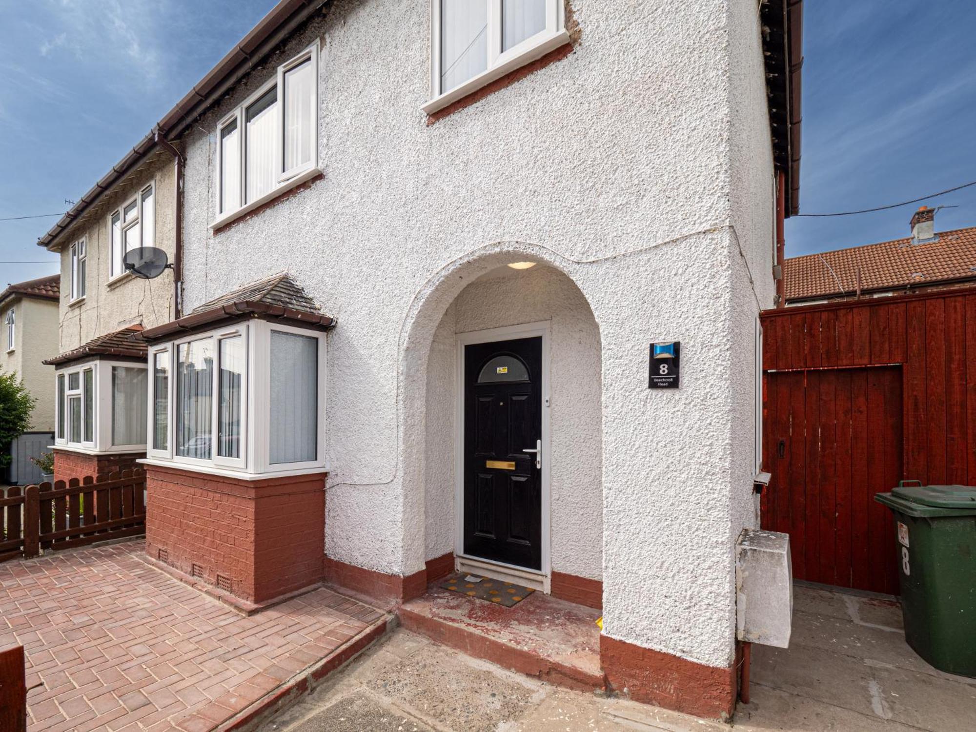 3Br Haven Retreat In Wallasey With Free Street Parking المظهر الخارجي الصورة